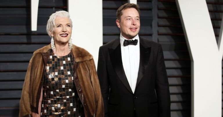 Mothers Who Raised Stars: 5 Inspiring Stories of Celebrity Moms