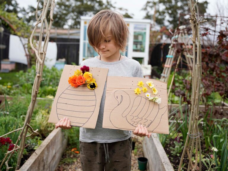 5 Fun Garden Projects to Entertain Kids During Lockdown