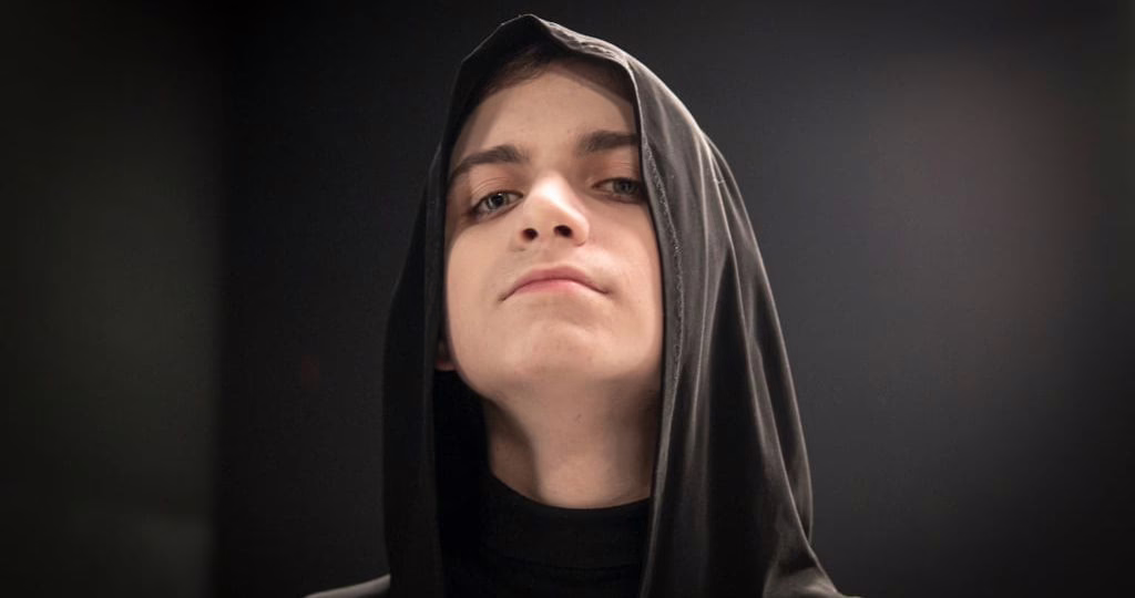 MAKSIM LAGUN
