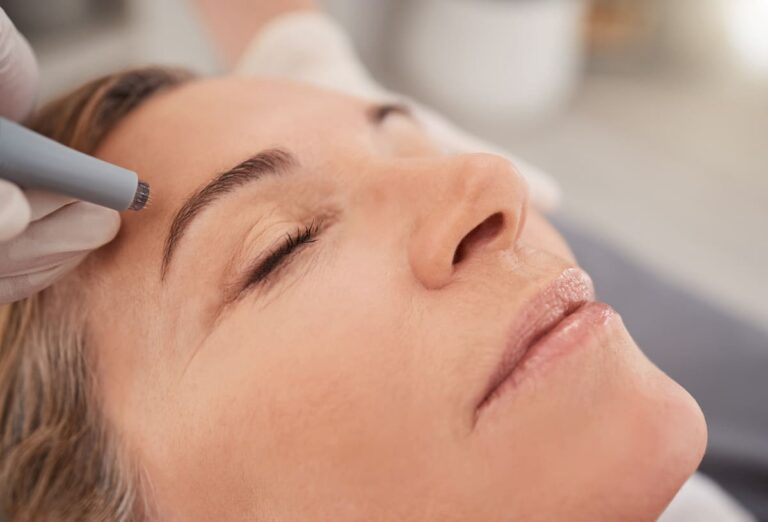 Master the Art of Perfect Eyebrows Daily with This Genius Trick!