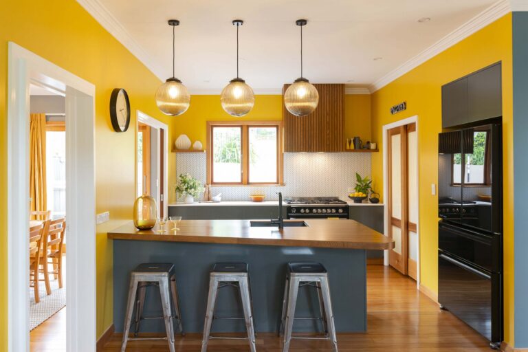 Transforming a 1940s Art Deco Home with Vibrant Colors