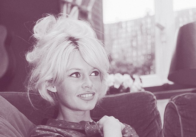 The Tease: A Timeless Hairstyle from the ’60s