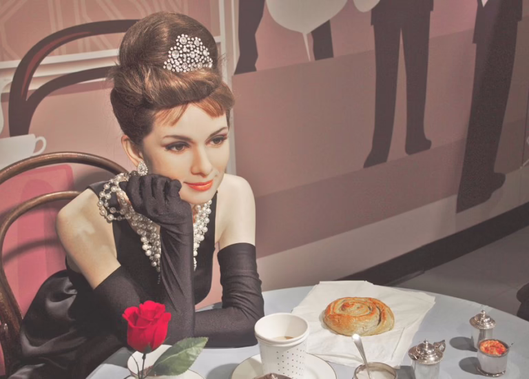 How to Dress Like a Star: Audrey Hepburn’s Iconic Style