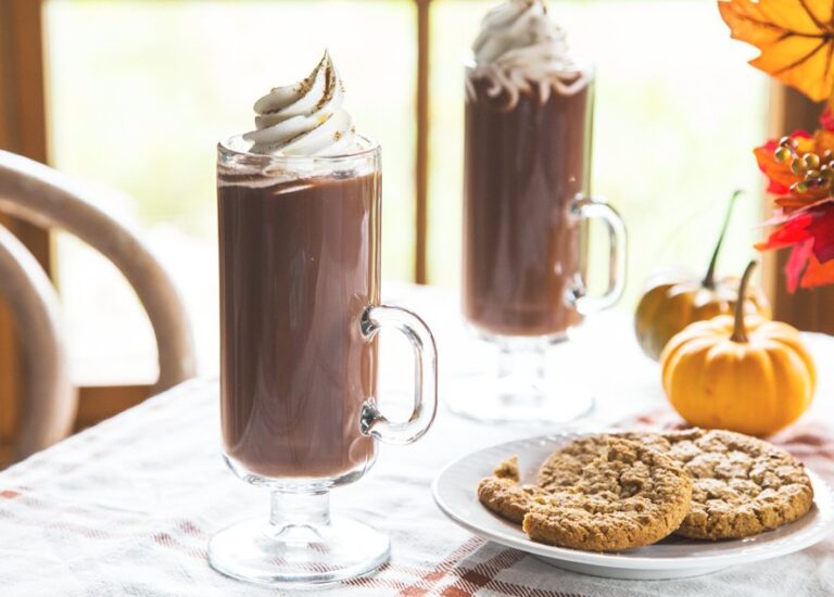 6 Unique Fall Cocktails to Spice Up Your Autumn Party