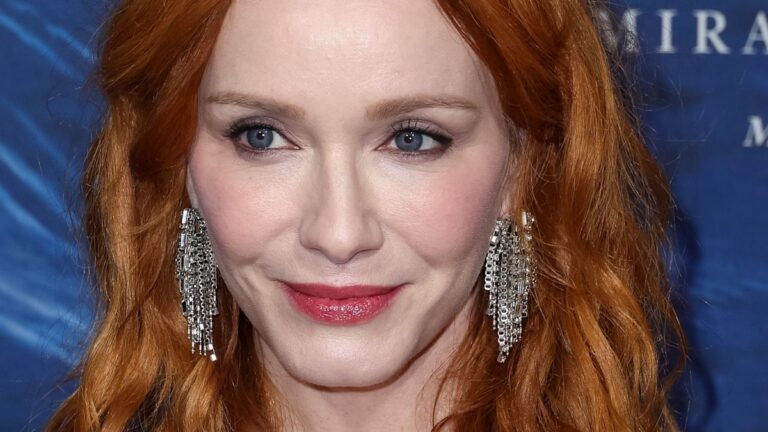 Christina Hendricks Reflects on a Year of Uncertainty and Growth