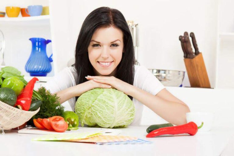 Easy Post-Holiday Detox: Simple Steps to Feel Lighter and Refresh Your Body