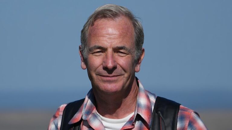 Robson Green’s Unrecognizable Transformation: A Blast from the 90s Past