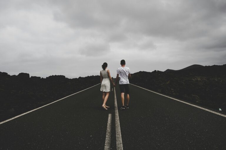 Common Mistakes Women Make When Communicating with Men (At Work and In Personal Life)