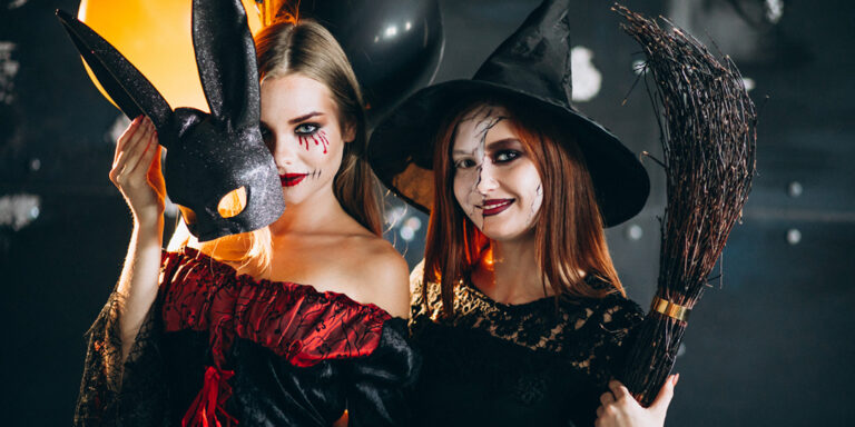 5 Spooktacular Ideas for a Memorable Halloween Party at Home