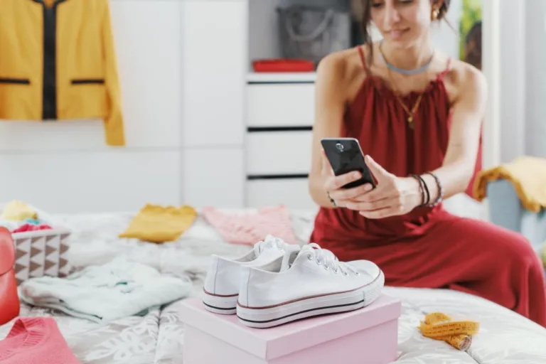 How to Sell on Facebook Marketplace to Earn Extra Cash