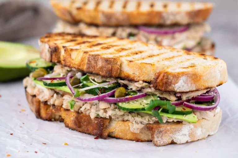 Savory Mediterranean Protein Sandwich: A 37g Protein-Packed Lunch for Busy Women Over 50