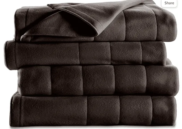 Get Cozy this Fall With the Best Heated Blankets